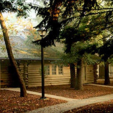 Starved Rock Lodge & Conference Center Utica ภายนอก รูปภาพ