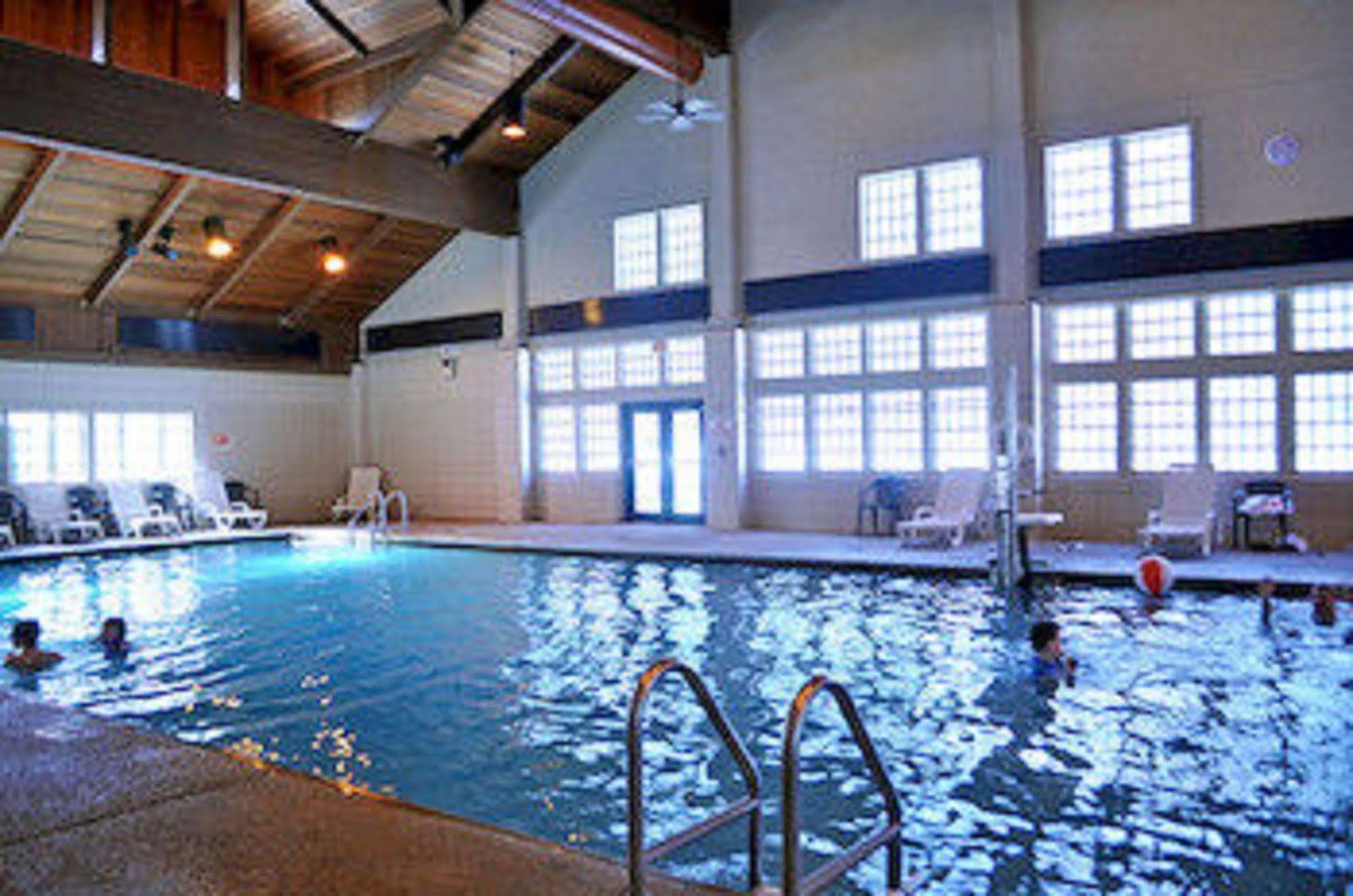 Starved Rock Lodge & Conference Center Utica ภายนอก รูปภาพ